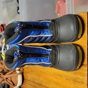 Toddler Artic Shield Snow shoes Size 6K